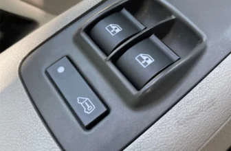 INTERRUPTOR DE ELEVALUNAS PARA DUCATO-JUMPER-BOXER